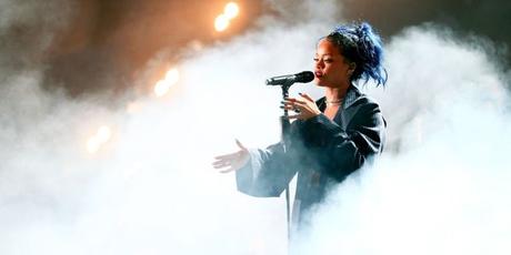 Rihanna Anti World Tour Presale Embedded image permalink