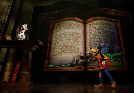 Mickey and the Wondrous Book at Hong Kong Disneyland