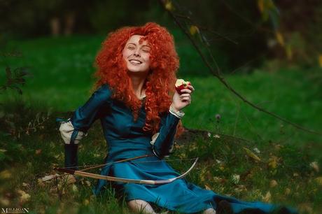 Best Cosplay of the Week: Harley Quinn, 10th Doctor, Handsome Jack & More merida-cosplay