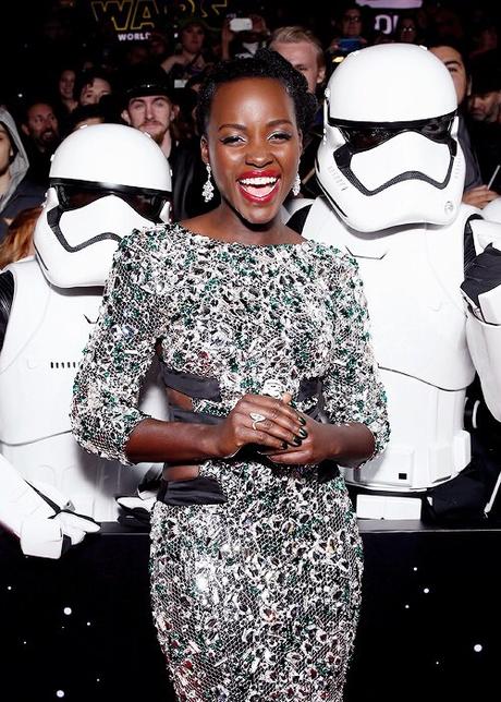 Lupita Nyong’o Stuns At Star Wars World Premier Embedded image permalink