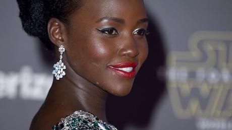 Lupita Nyong’o Stuns At Star Wars World Premier Embedded image permalink