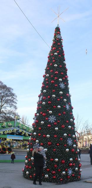 Our Festive December Week 2 - Magical Christmas at Thomasland, Visiting Liverpool and Making Christmas Pictures!