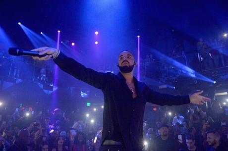 Celebs Ring In 2016 Embedded image permalink