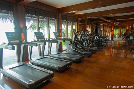 Fitness On Toast Faya Blog Girl healthy workout new year Reethi Rah One Only Luxury Maldives Travel Active Escape-83