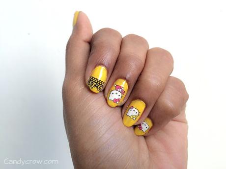 Cute Hello Kitty Nail Art