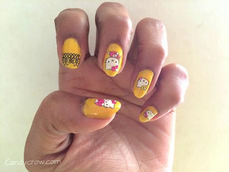 Cute Hello Kitty Nail Art