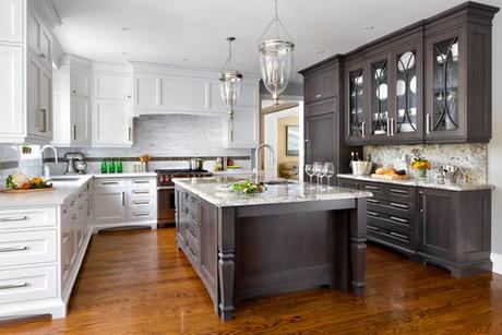 Two tone kitchen cabinets