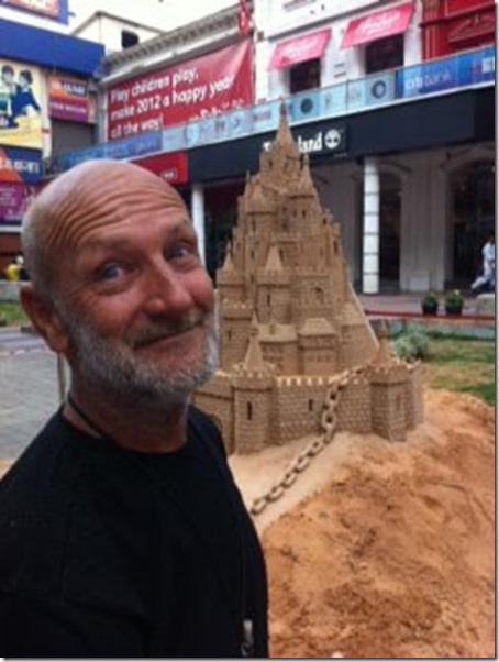 simon smith nd his sand castle at high street phoenix