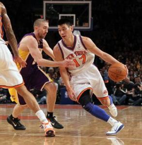 ‘Linsanity’ or ‘Tebowmania’?