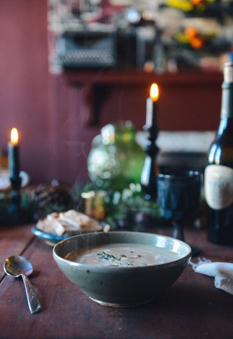 Creamy Chestnut & Mushroom Soup (Vegetarian) // www.WithTheGrains.com