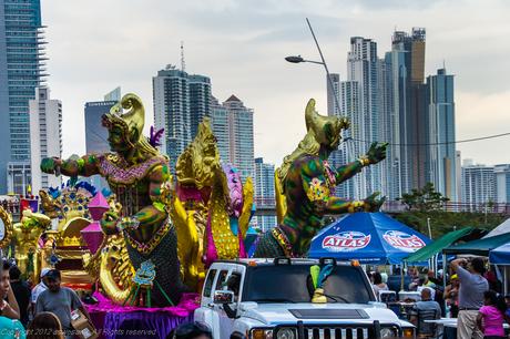 Golden figures grace a float at Panama Carnival