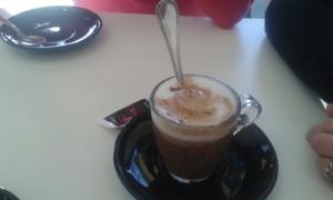 Caffè marocchino o ginseng? Marocchino or ginseng coffee? Caffè marocchino o ginseng? Marocchino or ginseng coffee?