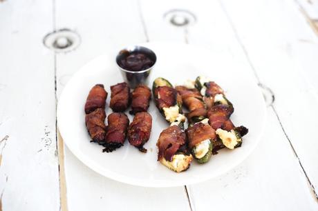 Bacon Wrapped Jalapeños & Hot Dogs // Be Game Day Ready
