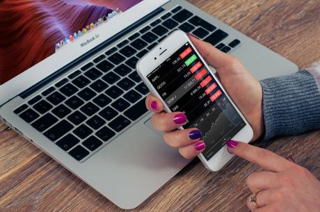 Why is retail afraid of voice recognition for mobile apps? Why is retail afraid of voice recognition for mobile apps?