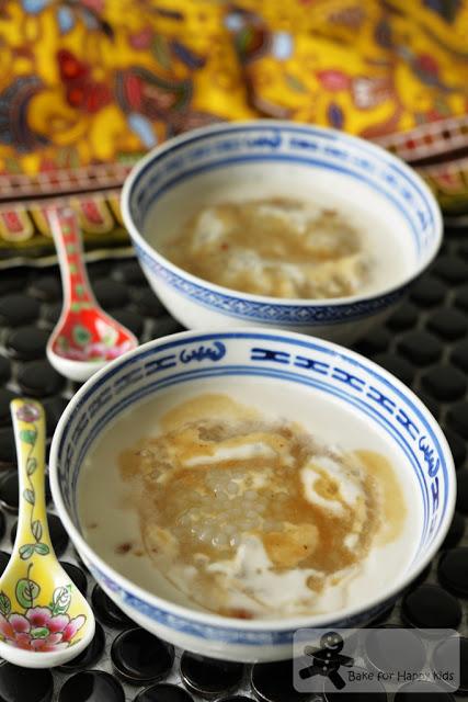 light and easy traditional gula Melaka sago pudding