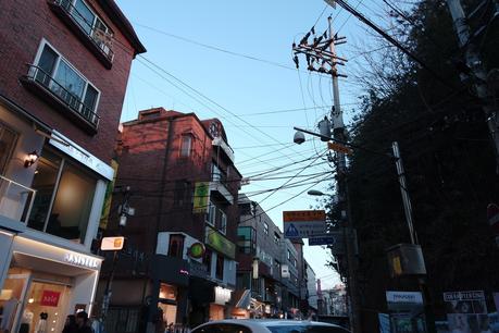 Hey Seoul sister. Hey Seoul sister.