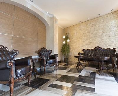 6 Easy Steps to Maintain Leather Upholstery with Perfection leather upholstery1