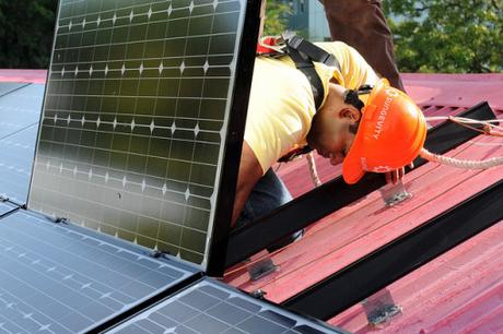 install-solar-panels-at-home install-solar-panels-at-home