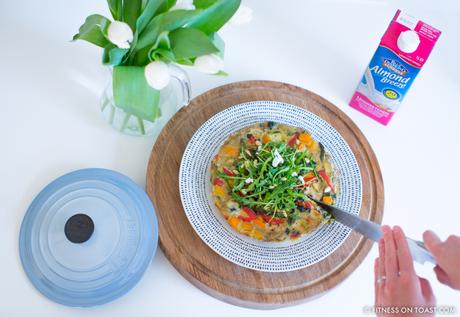 DELICIOUS SPRING VEGGIE FRITTATA! Fitness On Toast Faya Blog Post Blue Diamond Almonds Vegetable Frittata Healthy Recipe Idea Food Blog Recipes-3