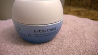 Skincare Review: Lise Watier Hydraforce