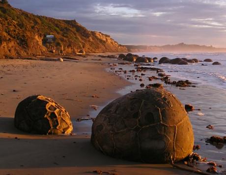 Top 10 Weird And Unusual Tourist Attractions In New Zealand Moeraki Boulders