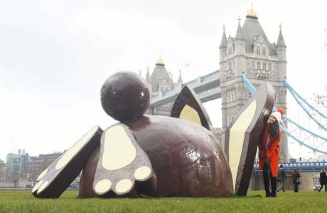 Bunny Bum Cakes photo DrOetker_BunnyBum_4_zpsbjjfaphd.jpg