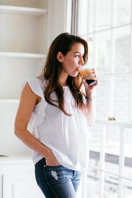 Stylish White Russian Dallas Blogger Amy Havins of Dallas Wardrobe shares a cocktail recipe with Kahlua.