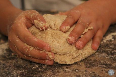 Healthy Oat-Wholemeal Pizza Roll Ups