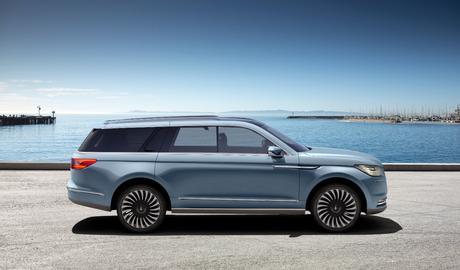 LINCOLN’S BRINGS ELEGANCE TO A GRAND SCALE WITH NEW NAVIGATOR CONCEPT