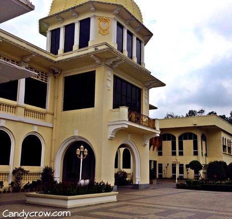     9 Must visit places in Kuala Lumpur, National Royal museum (old istana nigara)