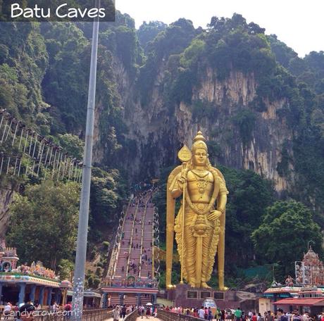      9 Must visit places in Kuala Lumpur, battu caves