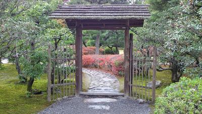 Exploring Nijo Castle in Kyoto