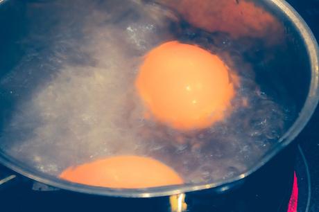 how long to boil eggs perfectly
