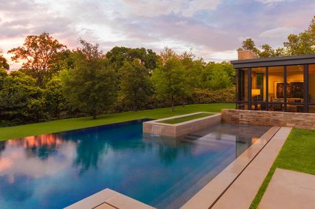 Forging a Connection to the Texas Skies One Window at a Time Forging a Connection to the Texas Skies One Window at a Time