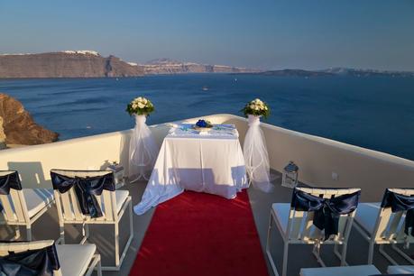 Romantic wedding in Canaves Oia -Santorini island