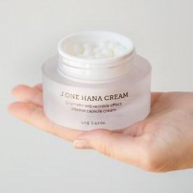J One Hana Cream 