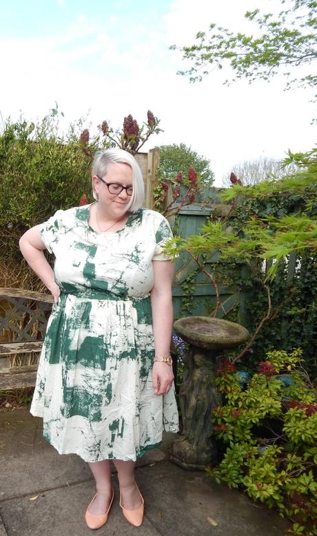 31 Dresses of May Day Seven and Eight 31 Dresses of May Day Seven and Eight