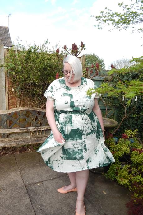 31 Dresses of May Day Seven and Eight 31 Dresses of May Day Seven and Eight