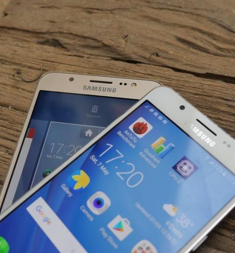 Samsung Galaxy J5 vs Galaxy J7, New Edition in Samsung J Series