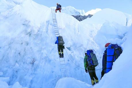 Himalaya Spring 2016: Slovak Climbers Stranded on Everest, Summit Push Begins Himalaya Spring 2016: Slovak Climbers Stranded on Everest, Summit Push Begins