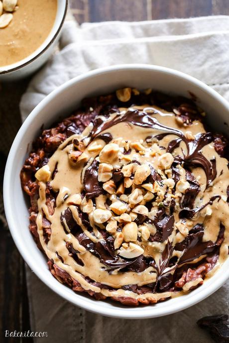 Chocolate Peanut Butter Oatmeal (Gluten Free, Refined Sugar Free + Vegan) This Chocolate Peanut Butter Oatmeal tastes like a peanut butter cup, but it's sweetened with just a ripe banana! You'll love to wake up to this gluten-free, refined sugar-free + vegan breakfast.