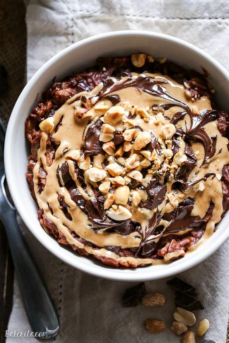 Chocolate Peanut Butter Oatmeal (Gluten Free, Refined Sugar Free + Vegan) This Chocolate Peanut Butter Oatmeal tastes like a peanut butter cup, but it's sweetened with just a ripe banana! You'll love to wake up to this gluten-free, refined sugar-free + vegan breakfast.