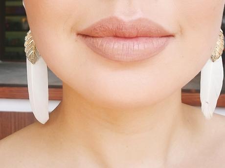FROM EYES TO LIPS, ANOTHER WAY TO THE NUDE POUT