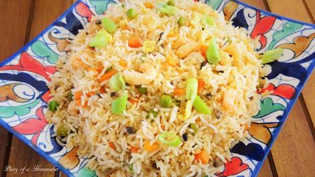 prawn-stir-fried-rice-easy-quick-one-pot-healthy-Chinese-mushrooms-carrots-peas-spring-onions-