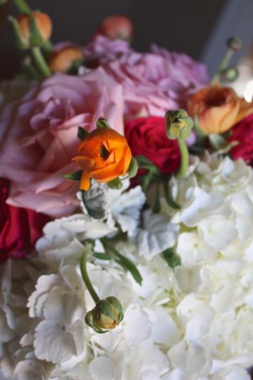 Floral Inspiration : Elegant + Colorful Floral Inspiration : Elegant + Colorful