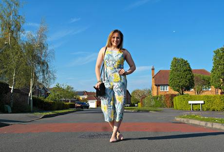 Tropical Print Culotte Jumpsuit and Fringing Vibes // Style Tropical Print Culotte Jumpsuit and Fringing Vibes // Style
