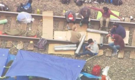 Activists leave behind a mess in Anacortes – and it isn’t the first time they’ve done this KIRO 7 Photo