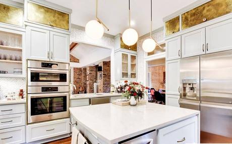 Is this kitchen TOO glamorous? A dramatic kitchen renovation Is this kitchen TOO glamorous? A dramatic kitchen renovation
