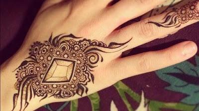 Latest Arabic Mehendi Designs Of 2016 With Pictures Latest Arabic Mehendi Designs Of 2016 With Pictures