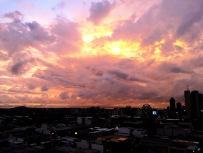 Pink sky at night ... Brisbane's delight.